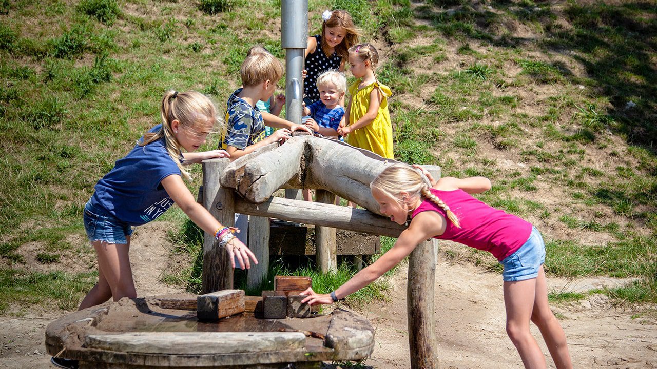 Speurtuin waterspeelplaats
