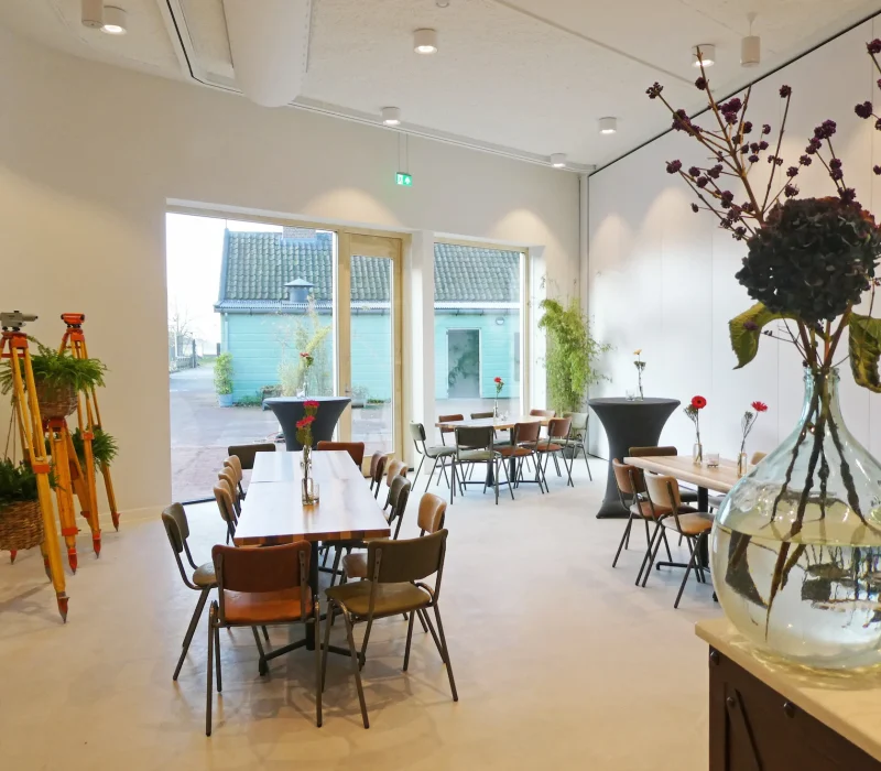 TerraNova_opstelling_leeg_tafels